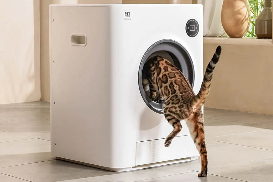 automatic self cleaning kitty litter box